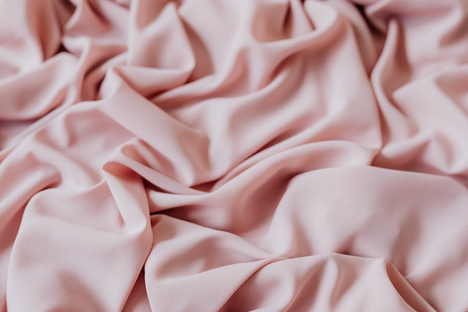  Farbkombinationen für pink Kleidung