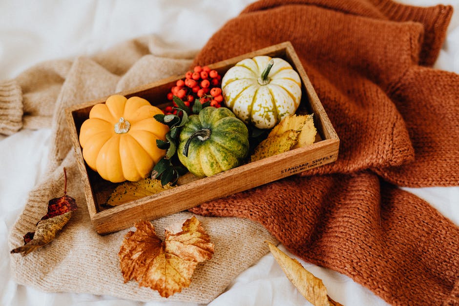 Farben für Herbsttyp-Outfits